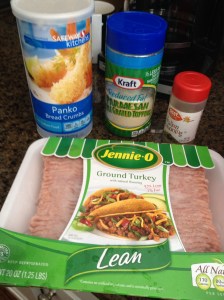 Turkey meatball ingredients include lean ground turkey, Panko breadcrumbs, low-fat cheese and Italian seasoning.